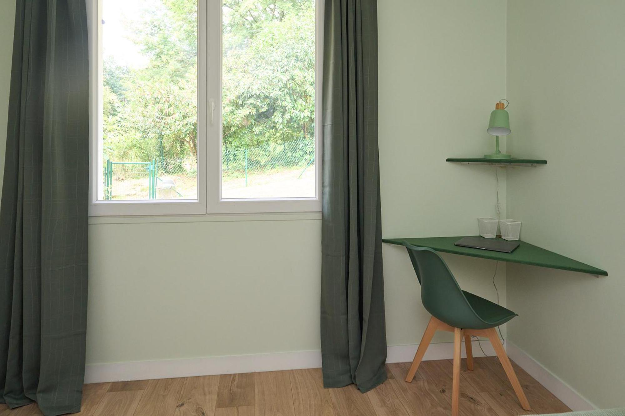 Green Escape - Cozy & Chill Brunoy エクステリア 写真